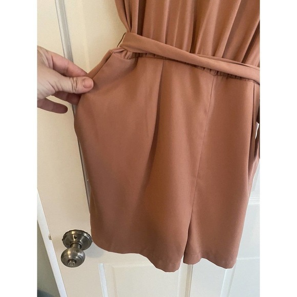 Naked zebra Short S Romper With Bow EUC Size small - Picture 4 of 8